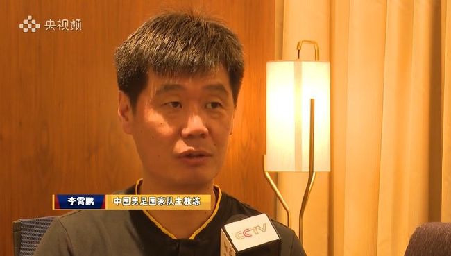 ”从小独自在沼泽深处长大的基亚面对小镇居民的排挤、警察的审讯、犯罪的指控，也爆发出了惊人的坚强心态和适应力：“我不知道大自然是否有它的阴暗面，我只知道各种在其中存活的方式”